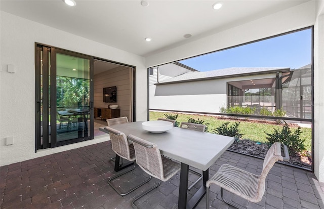 5719 Silverside Pine Ct, Lakewood Ranch, FL 34211 - view of sunroom / solarium