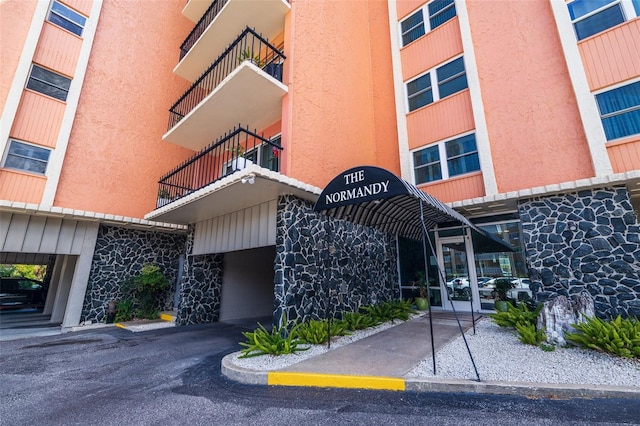 1120 N Shore Dr NE Unit 503, Saint Petersburg, FL 33701 - photo 3