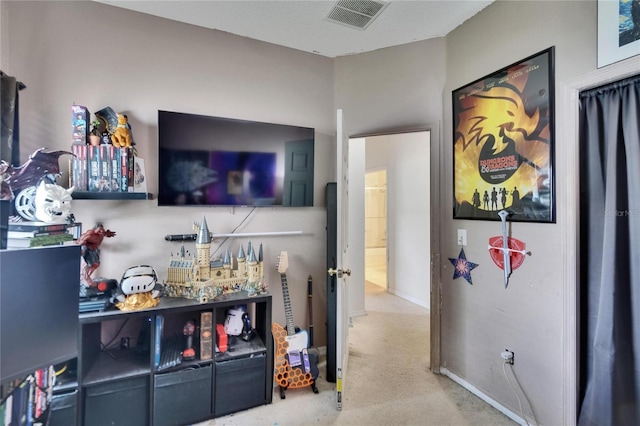 7603 Wood Violet Dr, Gibsonton, FL 33534 - bedroom with baseboards