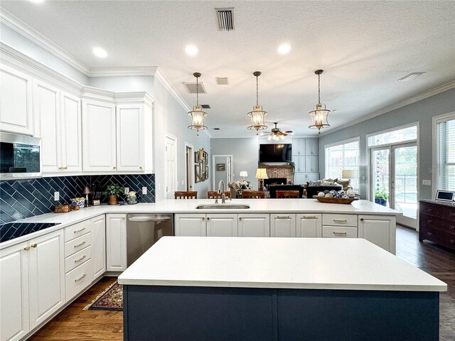 11501 Norval Pl, Temple Terrace, FL 33617 - photo 14