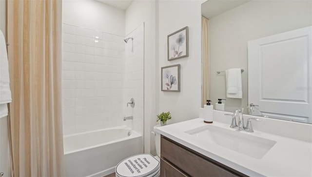 7803 Wheat Stone Dr, Zephyrhills, FL 33540 - bathroom with vanity and shower / tub combo