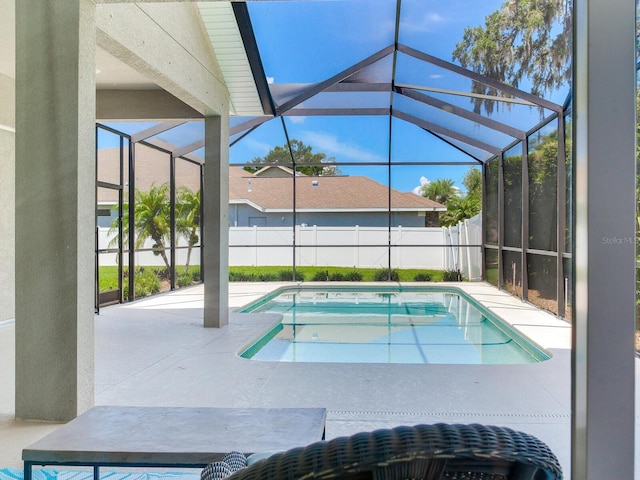 3503 Graycliff Ln, Brandon, FL 33511 - view of pool featuring a patio area and glass enclosure