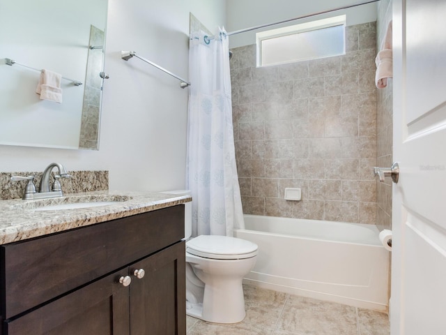 3503 Graycliff Ln, Brandon, FL 33511 - bathroom featuring vanity, shower / bath combo with shower curtain, and tile patterned flooring