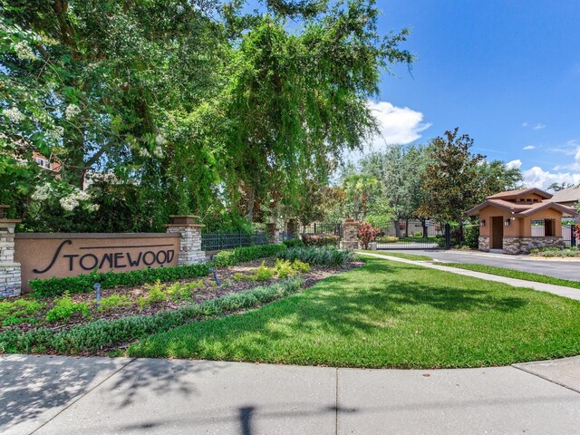 3503 Graycliff Ln, Brandon, FL 33511 - community / neighborhood sign with a yard