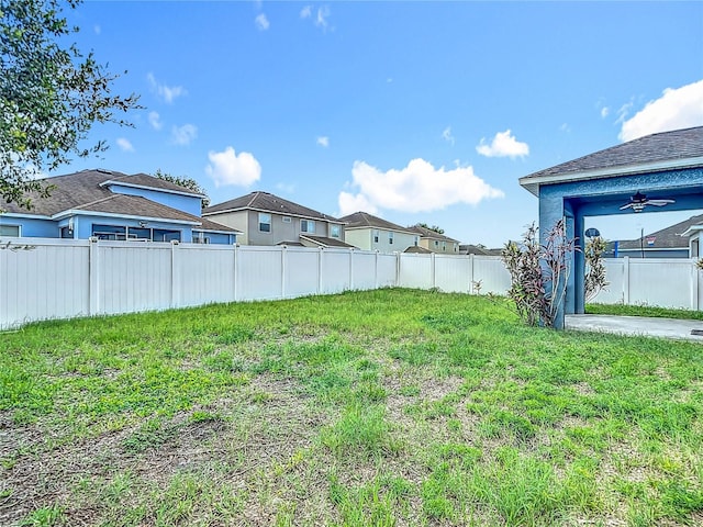 18339 Fish Loop, Land O Lakes, FL 34638 - view of yard with a residential view