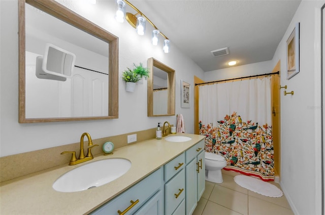 2119 Broadway View Ave, Brandon, FL 33510 - full bath featuring double vanity, tile patterned flooring, and a shower with shower curtain
