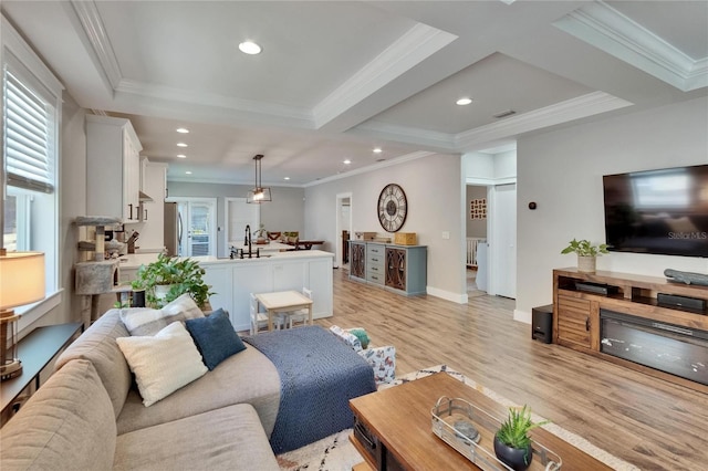 910 E Crenshaw St, Tampa, FL 33604 - photo 3