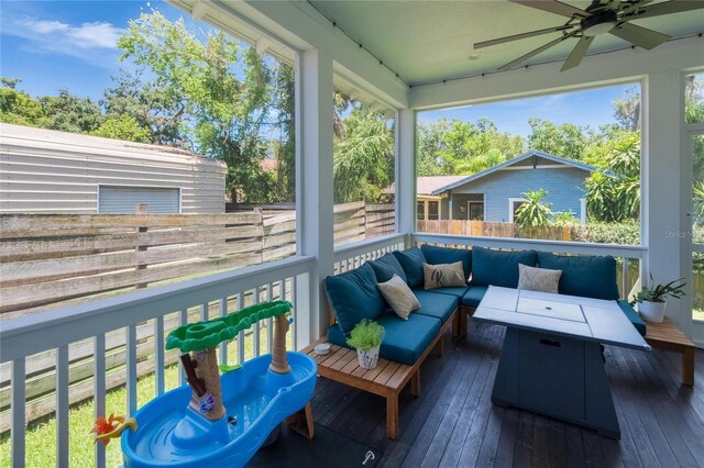 910 E Crenshaw St, Tampa, FL 33604 - photo 43