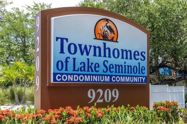 9209 Seminole Blvd Unit 13, Seminole, FL 33772 - view of community / neighborhood sign