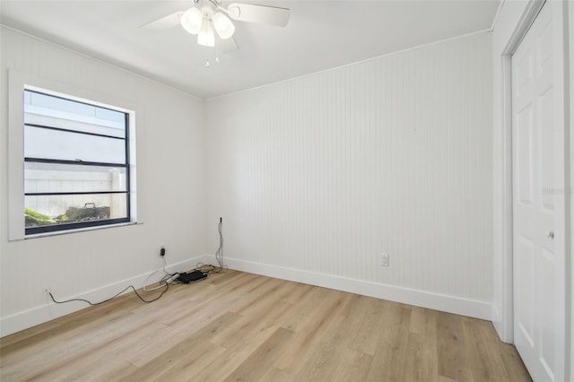 206 N Beverly Ave Unit 1/2, Tampa, FL 33609 - unfurnished room with light wood-style flooring and ceiling fan