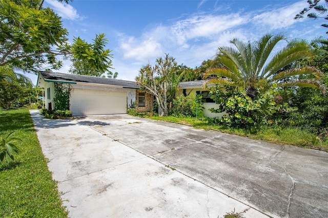 2137 Saint Croix Ave, Fort Myers, FL 33905 - photo 1