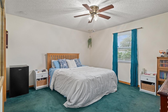 5301 Bayonne Ave, Spring Hill, FL 34608 - carpeted bedroom featuring ceiling fan and a textured ceiling