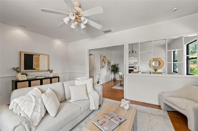 217 W Powhatan Ave, Tampa, FL 33604 - photo 4