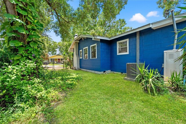 217 W Powhatan Ave, Tampa, FL 33604 - photo 24
