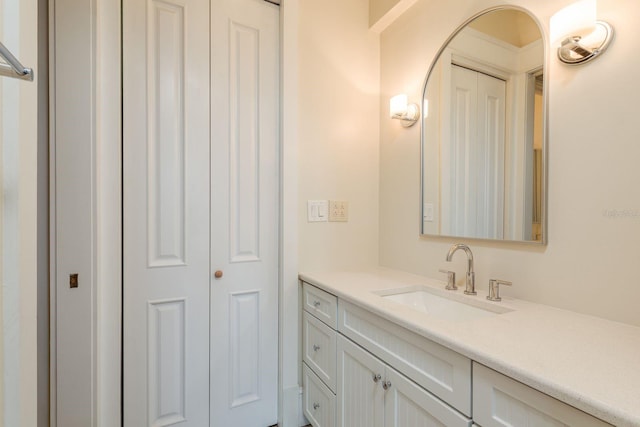 442 Midway Is, Clearwater Beach, FL 33767 - bathroom with vanity and a closet