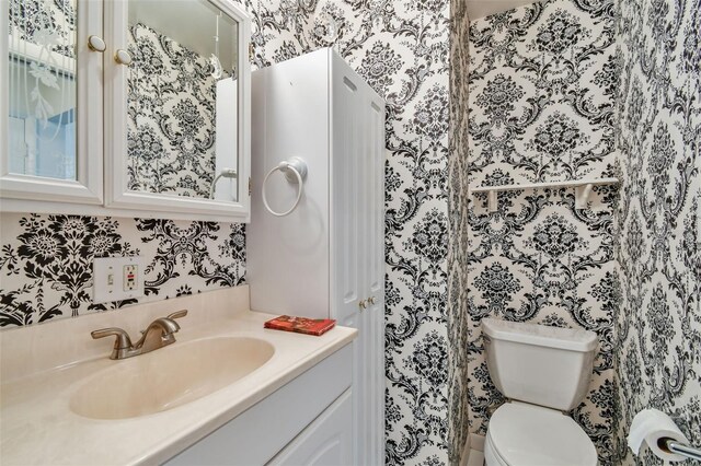 8319 Annwood Rd, Seminole, FL 33777 - photo 19