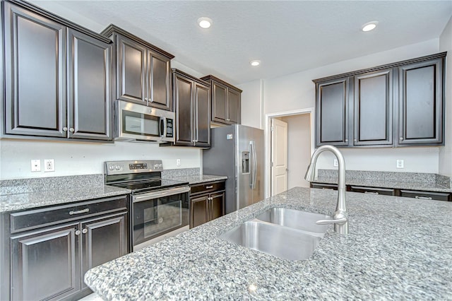 11011 Little Blue Heron Dr, Riverview, FL 33579 - photo 10