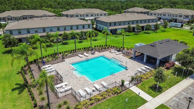 9768 Pembrooke Pines Dr, Sun City Center, FL 33573 - photo 2