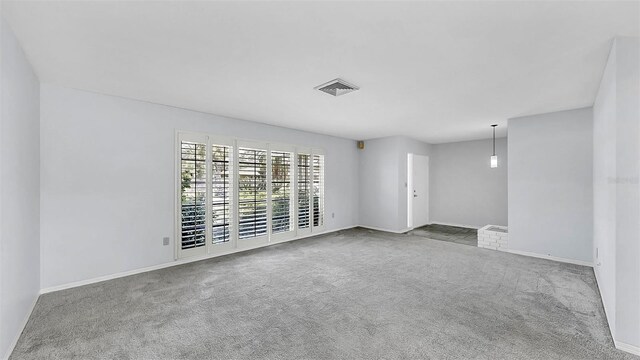 8671 11th St N, Saint Petersburg, FL 33702 - photo 7