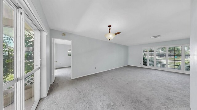 8671 11th St N, Saint Petersburg, FL 33702 - photo 10