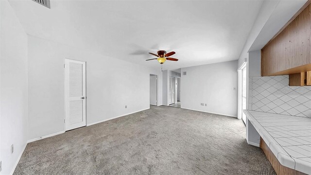 8671 11th St N, Saint Petersburg, FL 33702 - photo 17