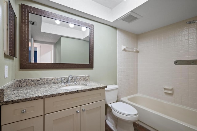 17 Freshwater Dr, Palm Harbor, FL 34684 - full bath with vanity and bathing tub / shower combination