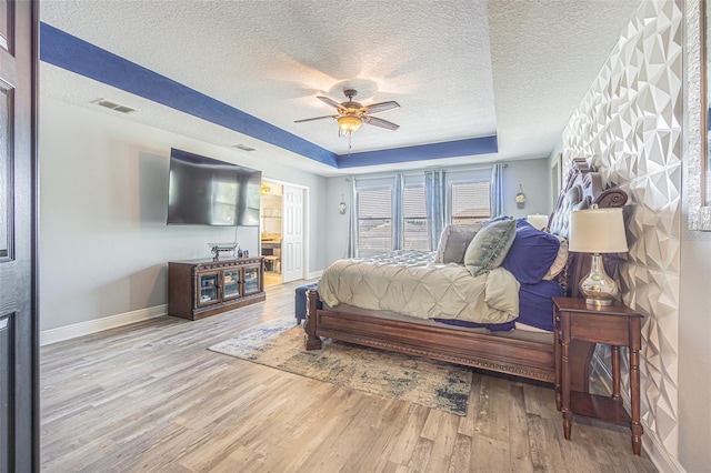 19501 Whispering Brook Dr, Tampa, FL 33647 - photo 30