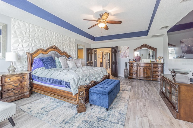 19501 Whispering Brook Dr, Tampa, FL 33647 - photo 31