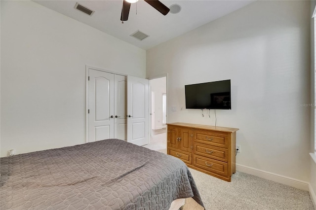 5804 Terncrest Dr, Lithia, FL 33547 - bedroom with carpet flooring, lofted ceiling, a closet, and a ceiling fan