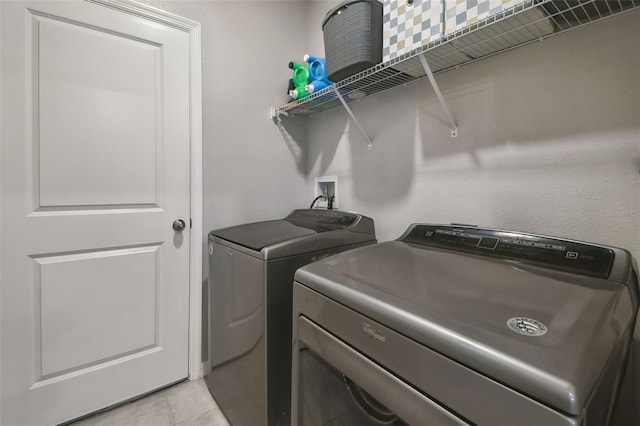 9440 Lemon Drop Loop, Sun City Center, FL 33573 - photo 16