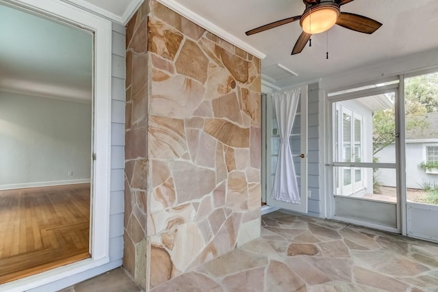 555 21st Ave NE, Saint Petersburg, FL 33704 - view of unfurnished sunroom