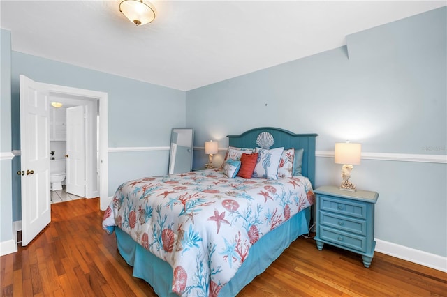 555 21st Ave NE, Saint Petersburg, FL 33704 - bedroom with wood finished floors