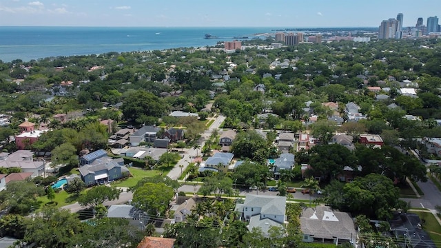 555 21st Ave NE, Saint Petersburg, FL 33704 - view of property location with a large body of water