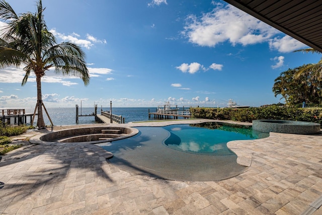 3319 Bayshore Blvd NE, Saint Petersburg, FL 33703 - photo 1