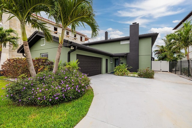 3319 Bayshore Blvd NE, Saint Petersburg, FL 33703 - photo 2