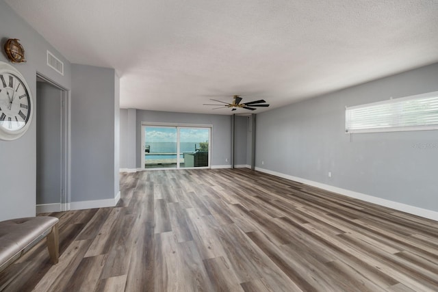 3319 Bayshore Blvd NE, Saint Petersburg, FL 33703 - photo 22
