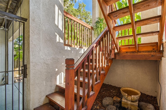 5908 Mohr Rd, Tampa, FL 33615 - view of staircase