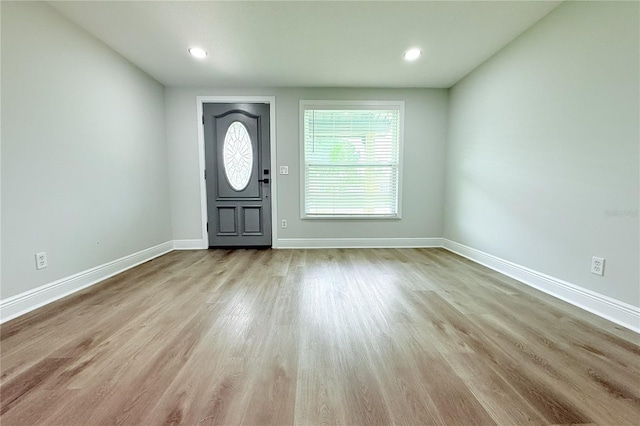 7909 Woodgrove Cir, Tampa, FL 33615 - photo 9