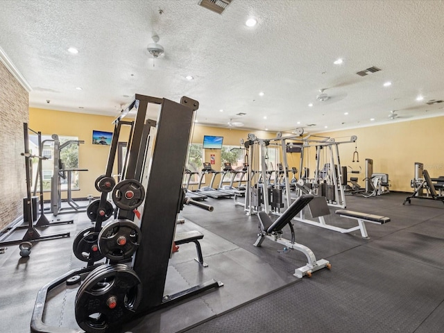 2010 E Palm Ave Unit 14303, Tampa, FL 33605 - gym with a textured ceiling and recessed lighting