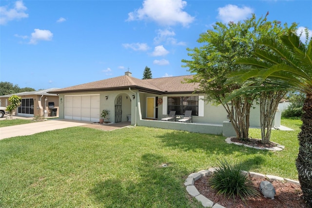 7022 Kingsway Dr, Port Richey, FL 34668 - ranch-style home with stucco siding, a garage, concrete driveway, and a front yard