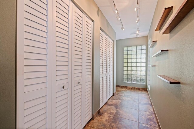211 60th Ave S, Saint Petersburg, FL 33705 - photo 27