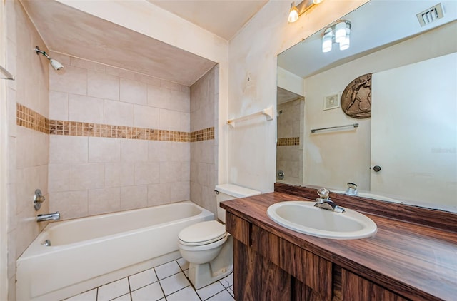 5265 E Bay Dr Unit 521, Clearwater, FL 33764 - full bath with tile patterned flooring, vanity, and shower / bath combination