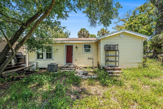 814 Florida Ave, Palm Harbor, FL 34683 - photo 18