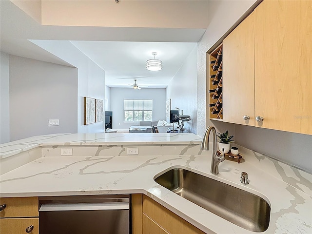 100 4th Ave S Unit 312, Saint Petersburg, FL 33701 - photo 11
