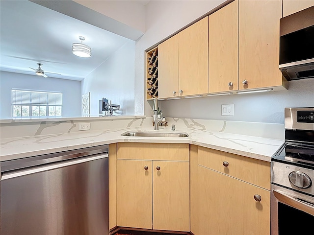 100 4th Ave S Unit 312, Saint Petersburg, FL 33701 - photo 12