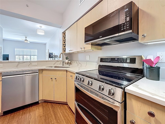 100 4th Ave S Unit 312, Saint Petersburg, FL 33701 - photo 16
