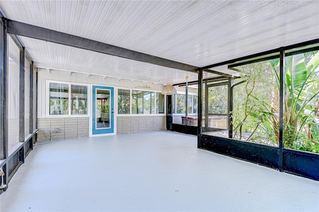 2201 Horan Way S, Gulfport, FL 33707 - unfurnished sunroom featuring healthy amount of natural light