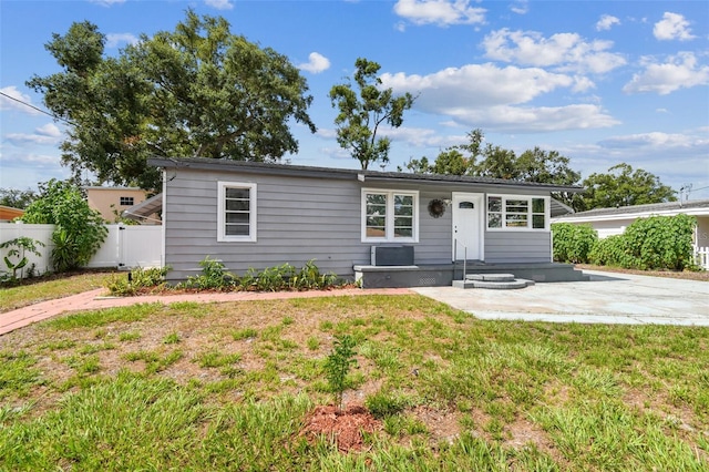 1510 W Powhatan Ave, Tampa, FL 33603 - photo 4