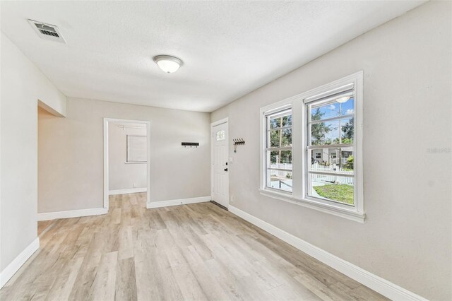 1510 W Powhatan Ave, Tampa, FL 33603 - photo 10