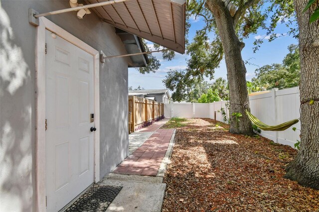 1510 W Powhatan Ave, Tampa, FL 33603 - photo 47